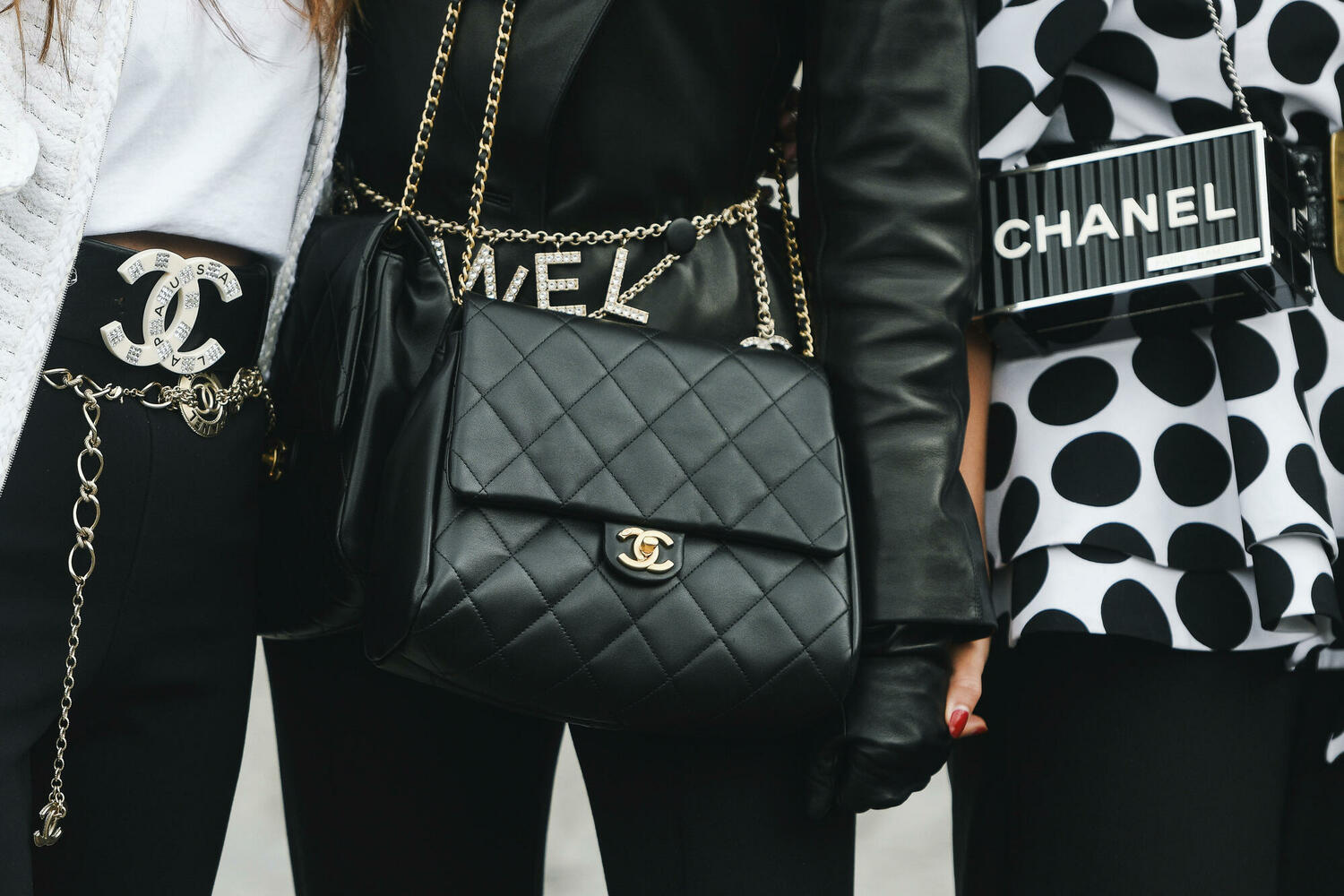  Chanel         