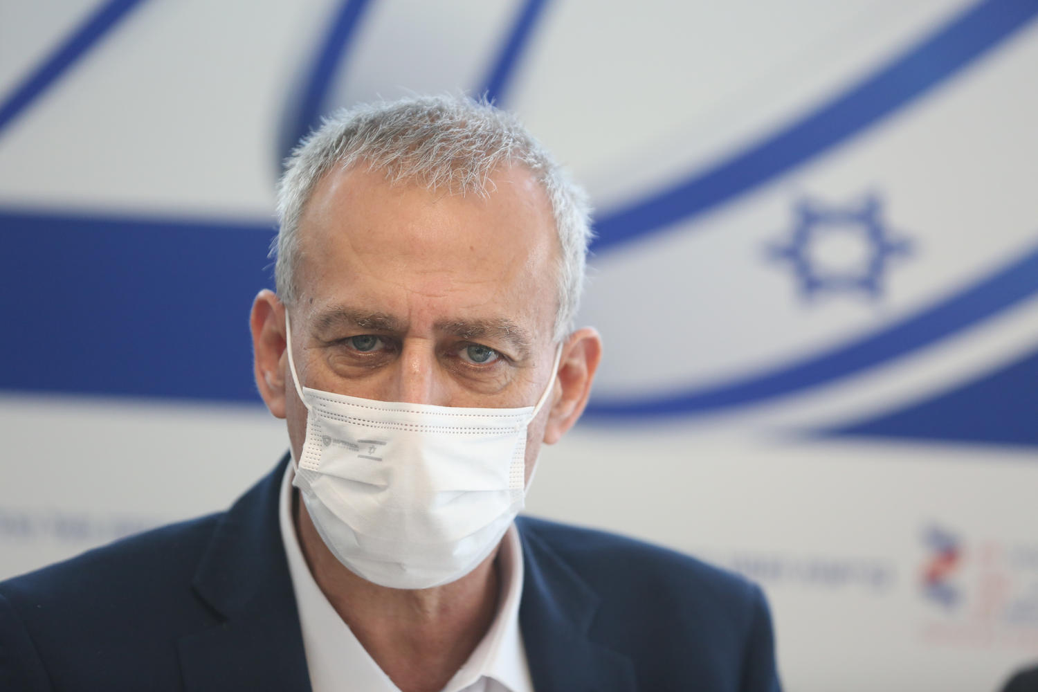 Проектор Нахман Аш просил директоров больниц напугать израильскую публику