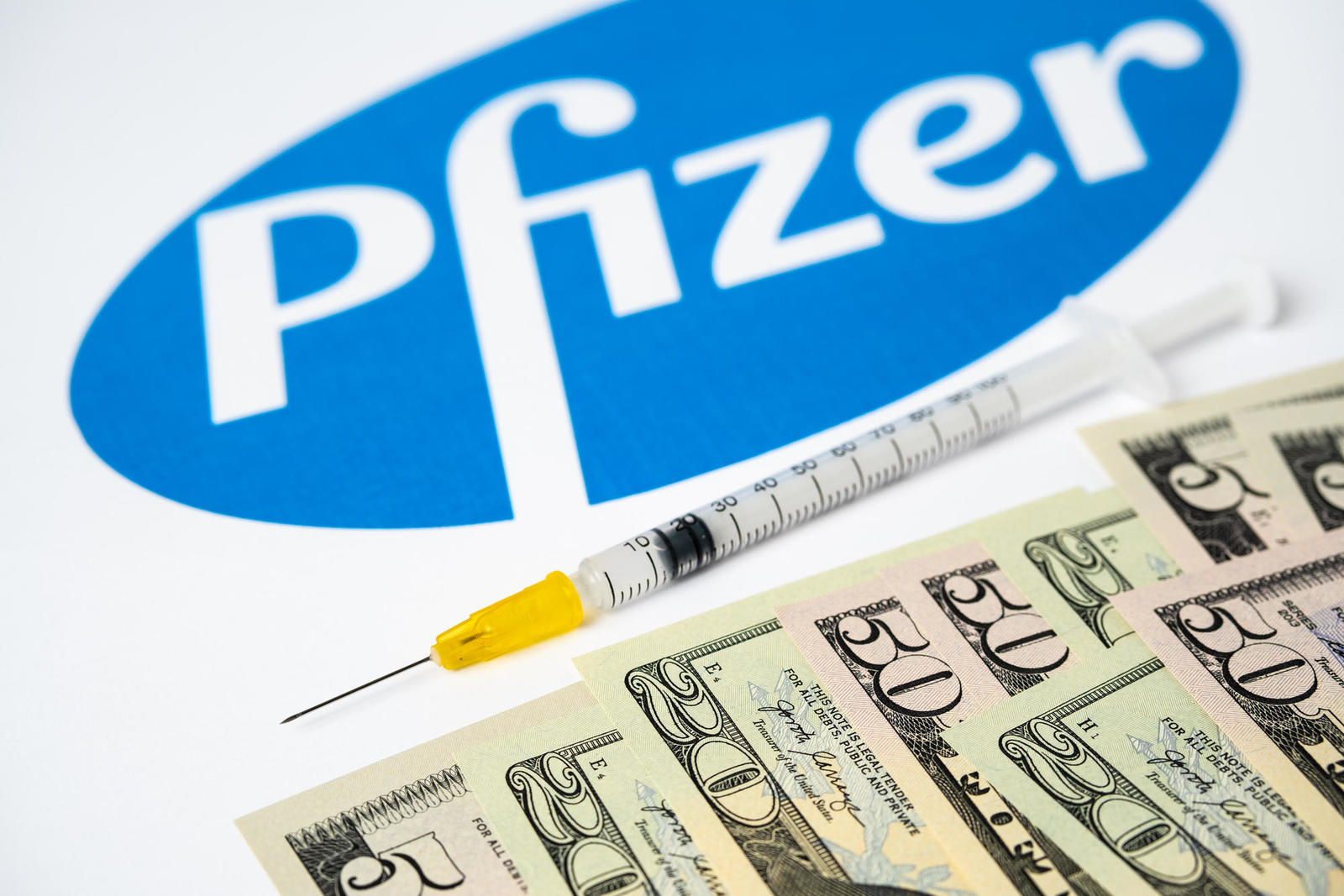 Сколько Pfizer заработал на вакцине?