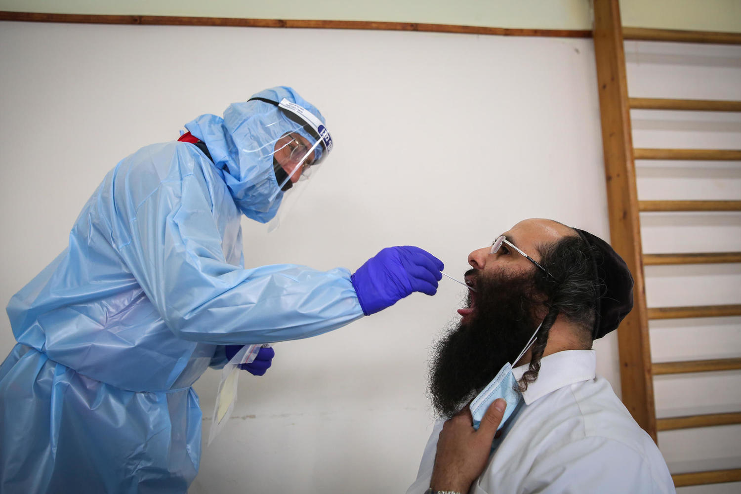 Коронавирус в Израиле: 7.5 процентов положительных тестов