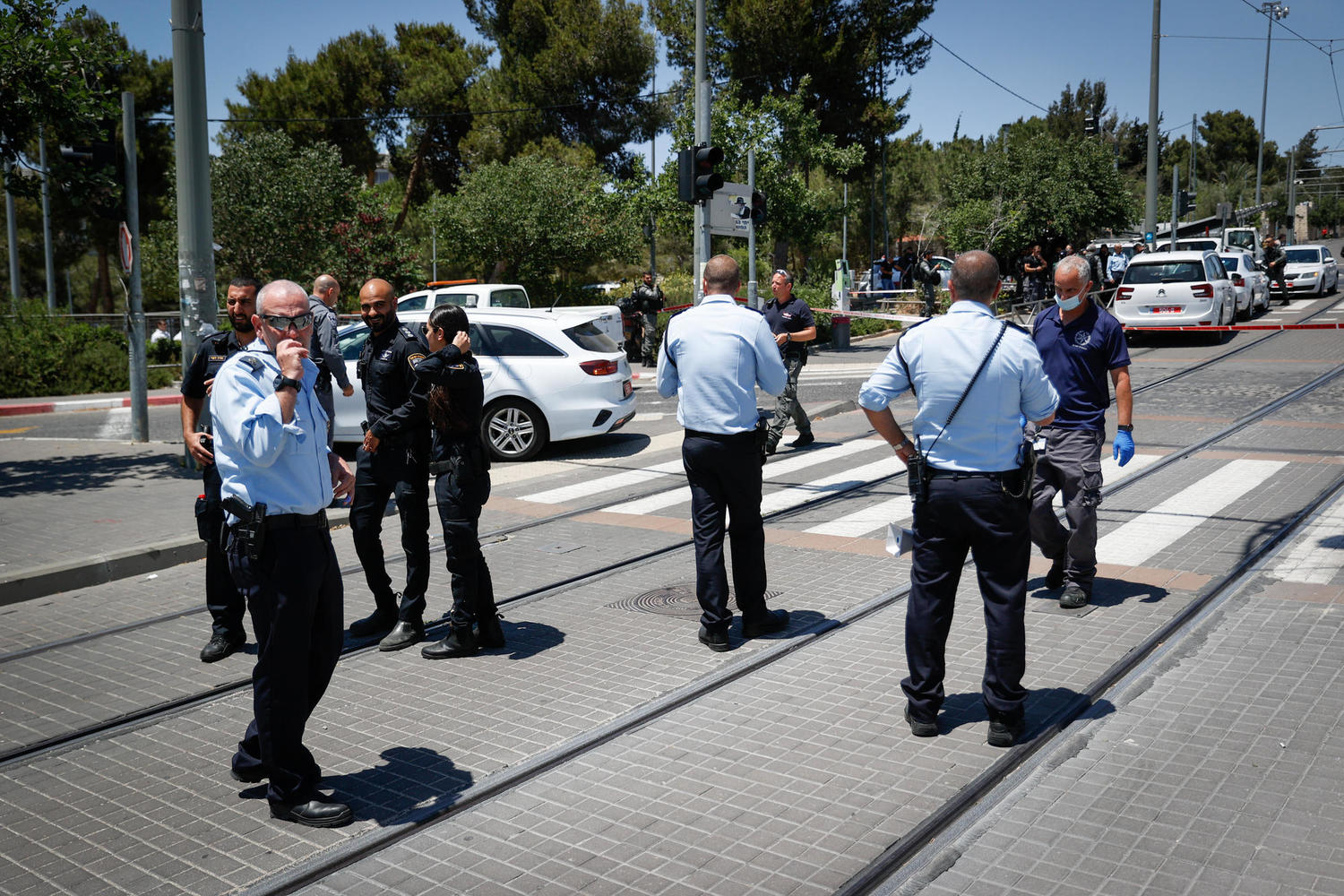 Теракт в Иерусалиме: ранены ножом солдат и штатский, террорист убит