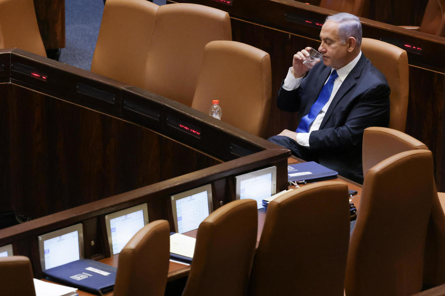 Мирной передачи власти не будет, Нетанияху обещает Израилю перманентную войну