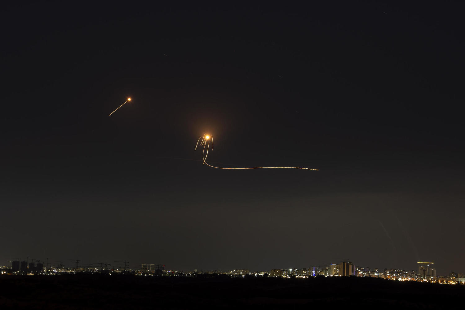 Обострение на южных границах: ракетная тревога после бомбардировок Газы