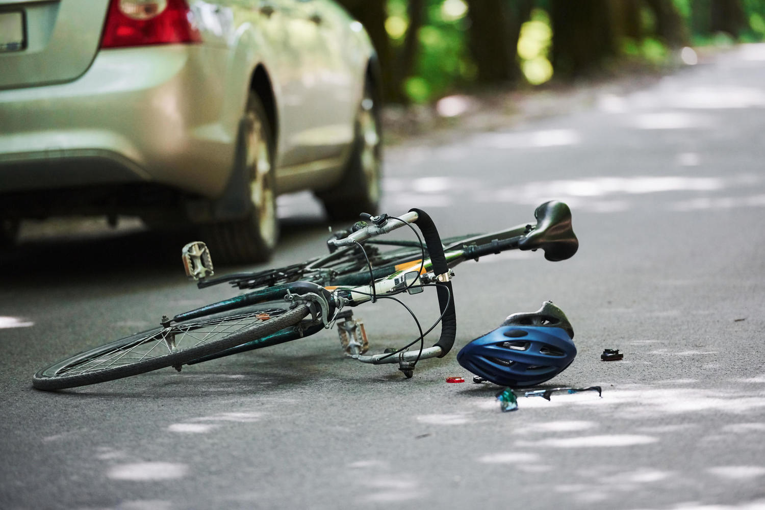 К девяти годам тюрьмы приговорен «гонщик», насмерть сбивший двух велосипедистов