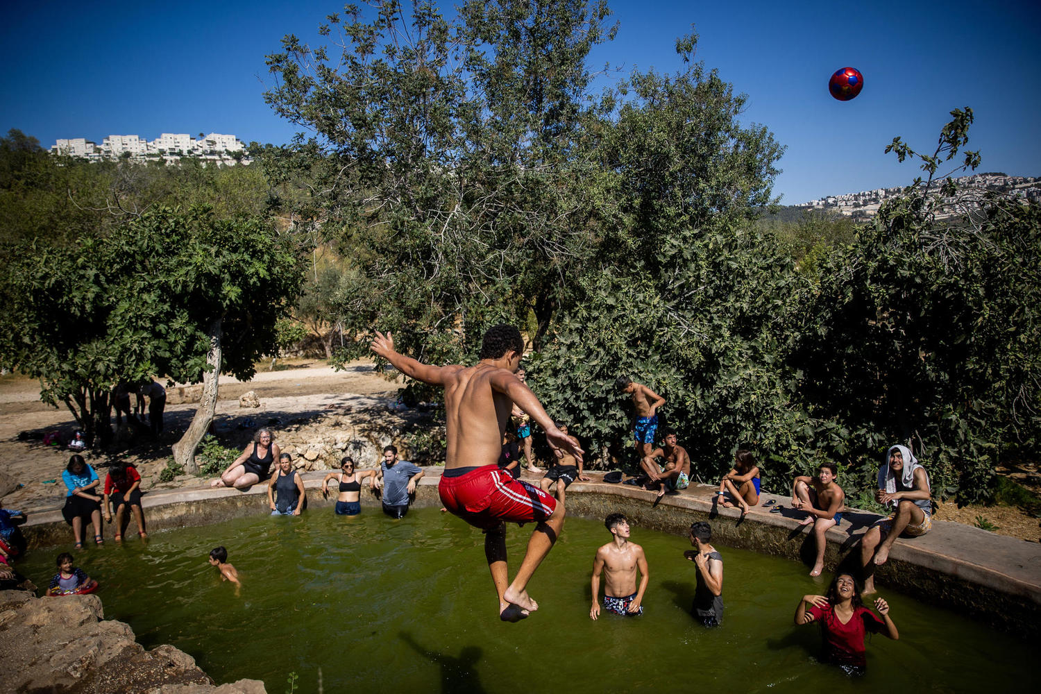 В Израиле экстремальная жара: Управление парков предостерегает от долгих походов