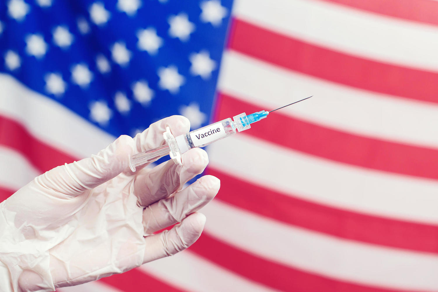 Перемена политики вакцинации в США: для многих она станет обязательной