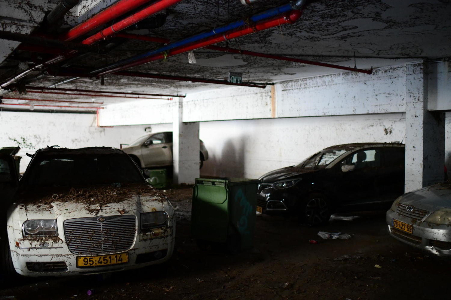 Смертельное ДТП на подземной парковке в Холоне. Погибли две женщины