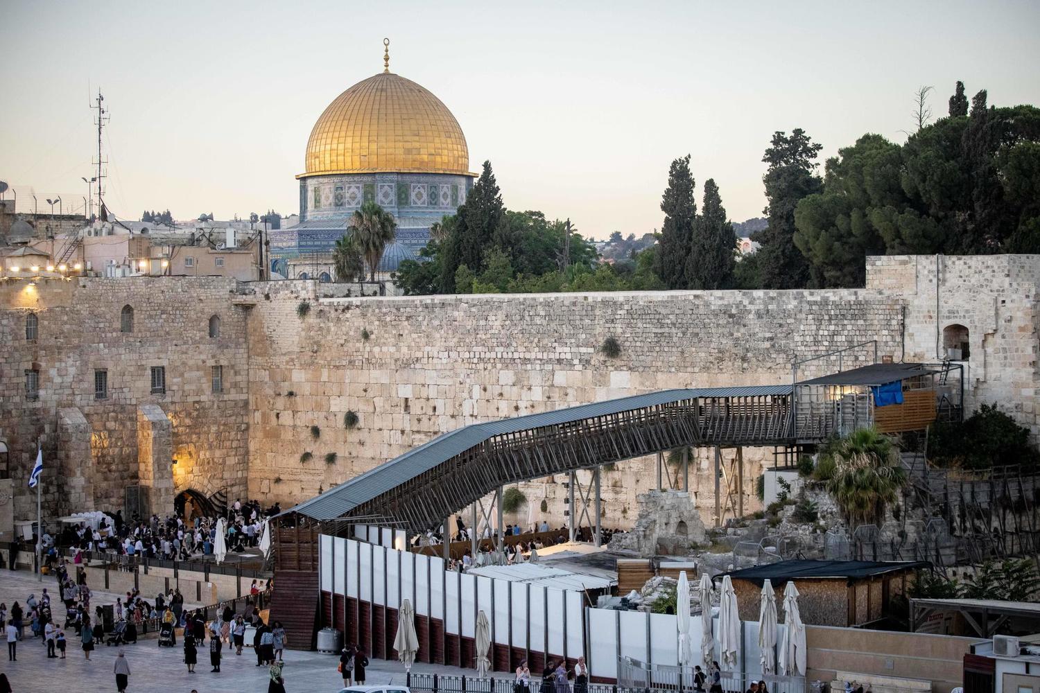 Религиозные активисты подняли израильский флаг на Храмовой горе