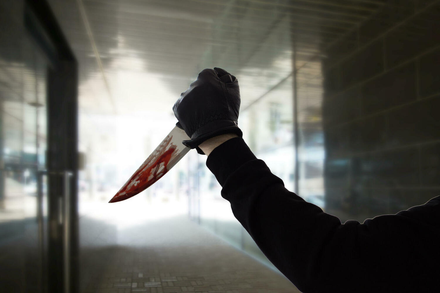 Беспредел в Негеве: отец школьника пырнул ножом учителя