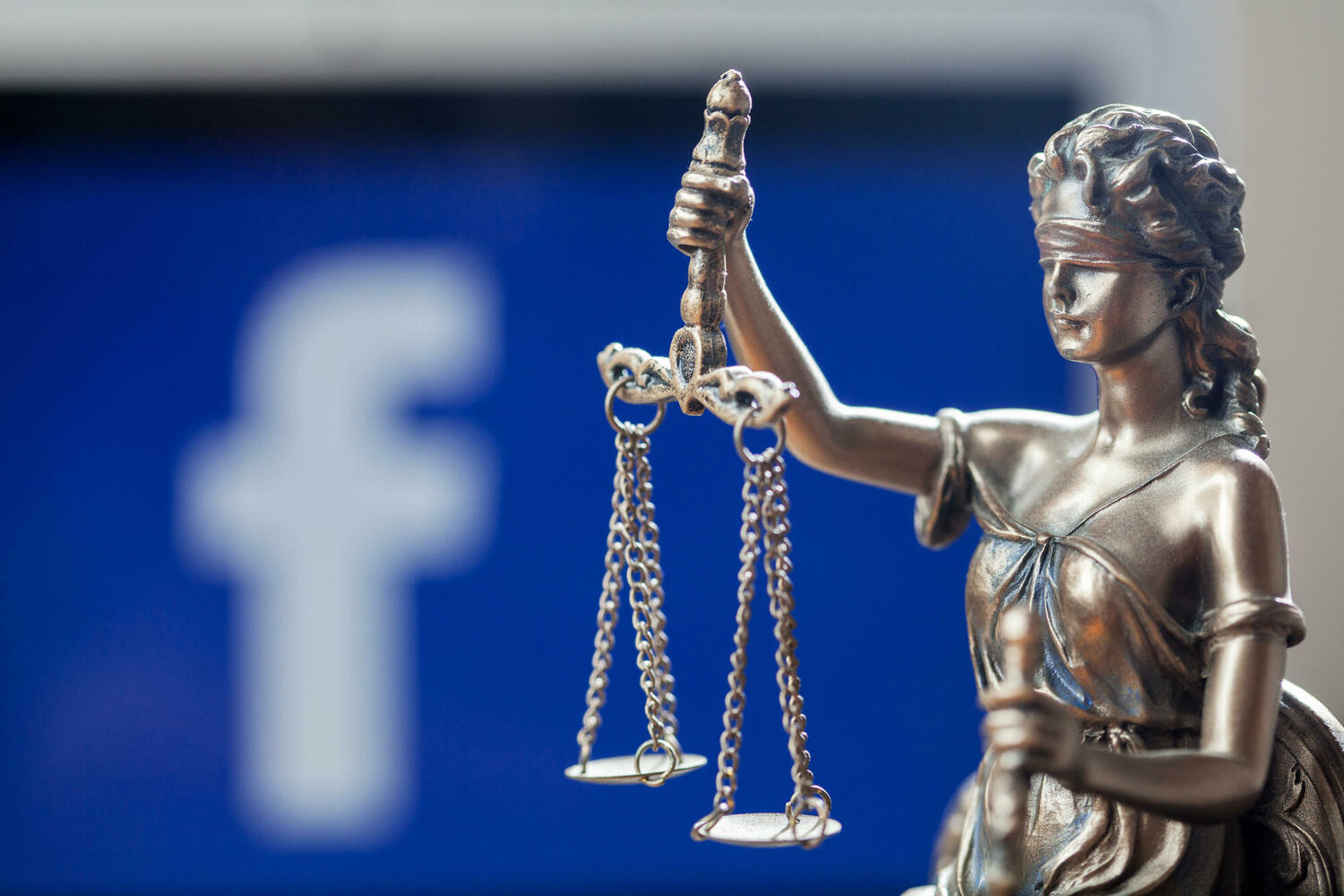 Верховный суд против Facebook: израильские бизнесмены имеют права потребителей