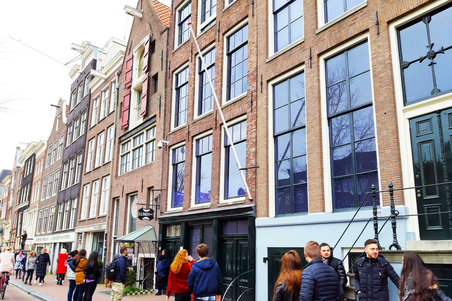 дом-музей Анны Франк в Амстердаме.