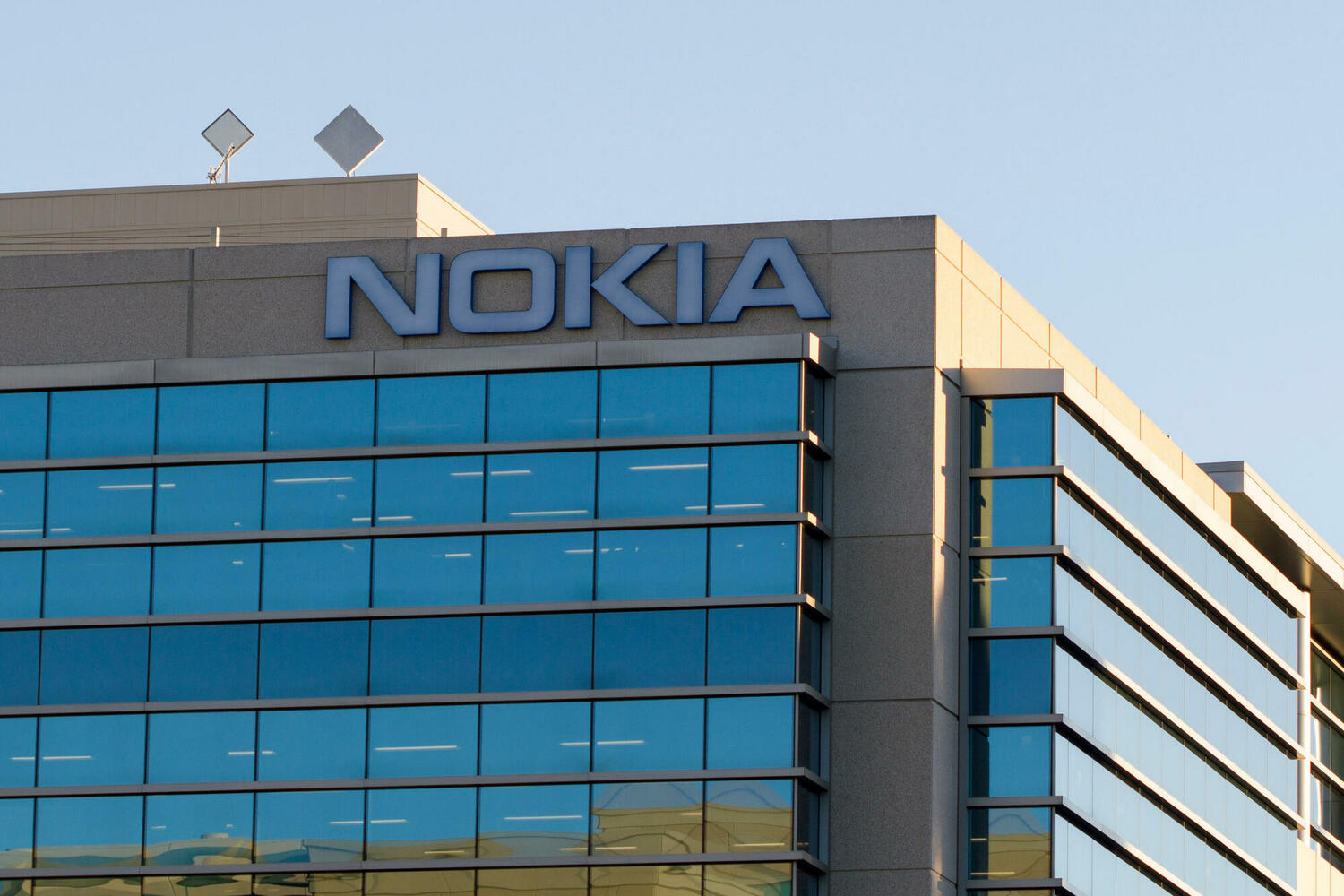 Nokia построила в России обширную систему тайной слежки за гражданами