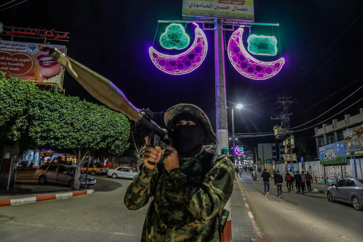 участник военного парада «Исламского джихада» в Газе, 2 апреля 2022 г.