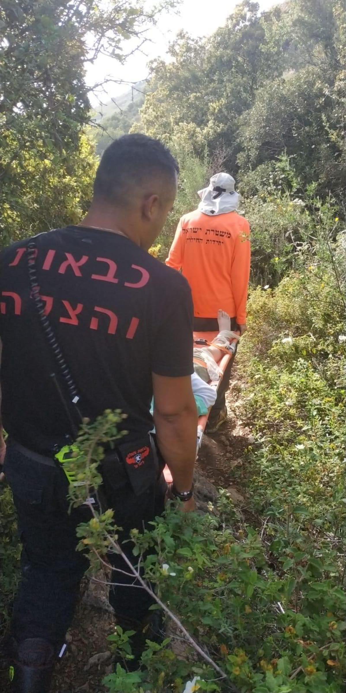 Добровольцы израильской полиции спасли из пещеры ребенка