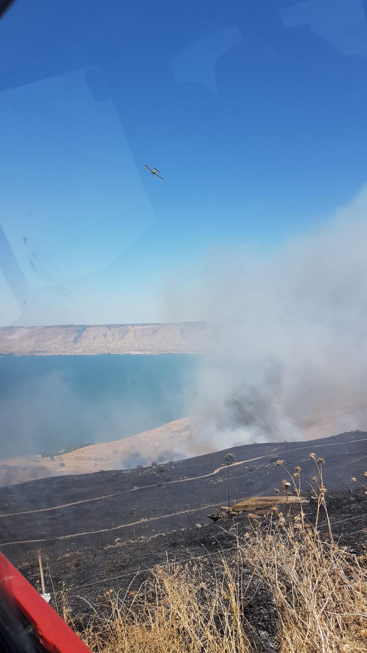 Сильный пожар в районе Пории под Тверией